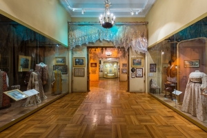 Сценическая история «Ревизора» и современная сцена